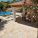 Vrisoules Poolvilla Ferienhaus *