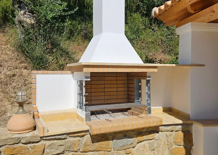 Vrisoules Poolvilla *