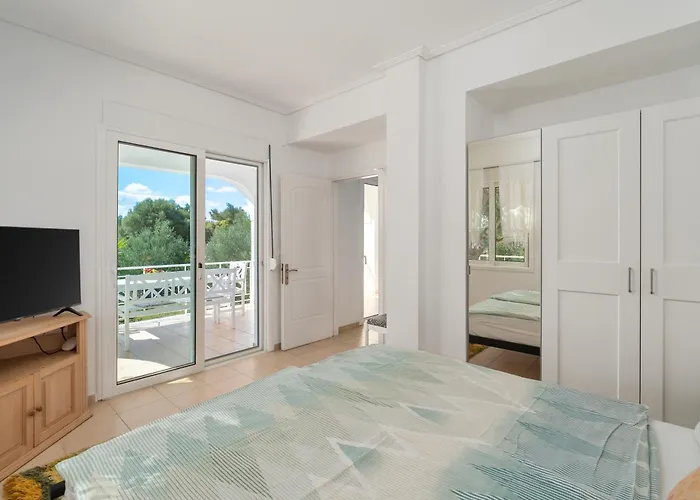 Vrisoules Poolvilla * Methoni (Messenia)