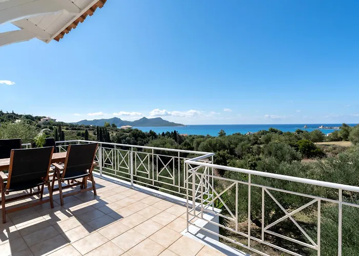 Vrisoules Poolvilla Сasa de vacaciones *