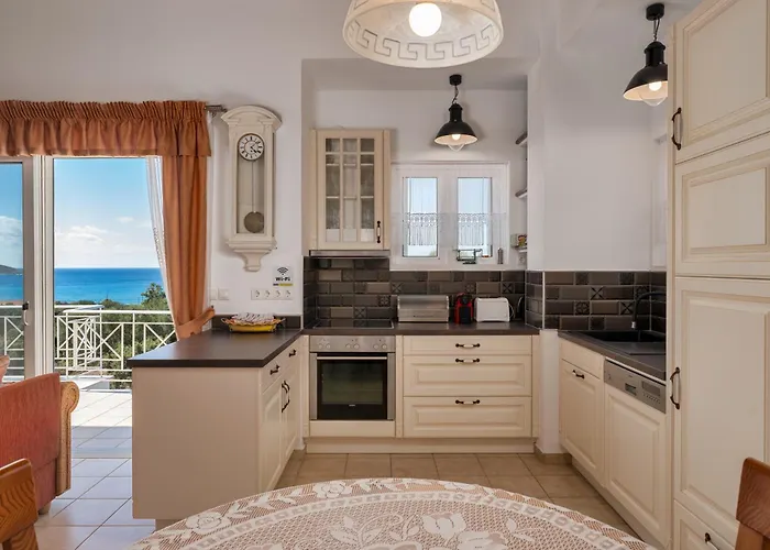 Vrisoules Poolvilla Сasa de vacaciones