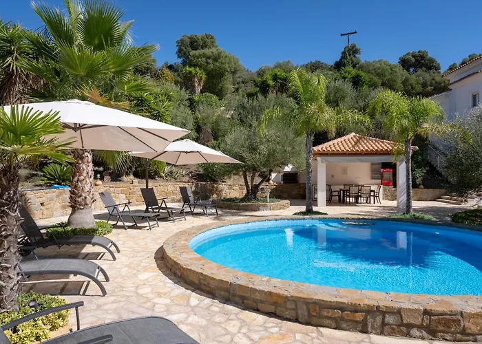 Сasa de vacaciones Vrisoules Poolvilla