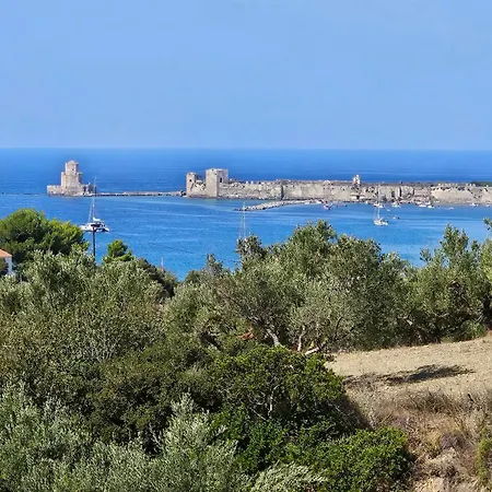 Vrisoules Poolvilla * ميثوني