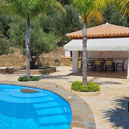 Vrisoules Poolvilla Methone