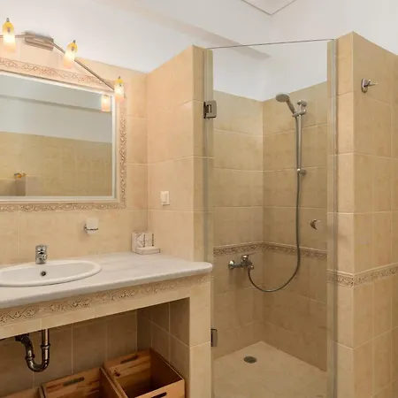 Vrisoules Poolvilla * Methone