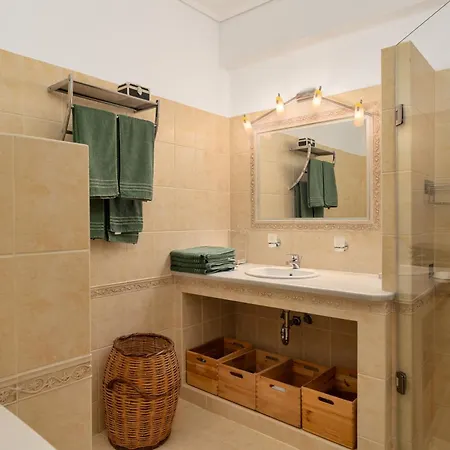 Vrisoules Tapia Poolvilla *