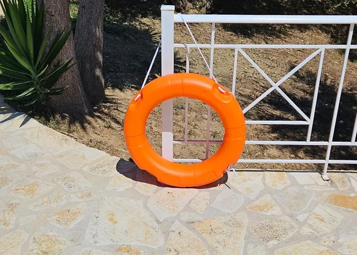 Vrisoules Poolvilla 메토니