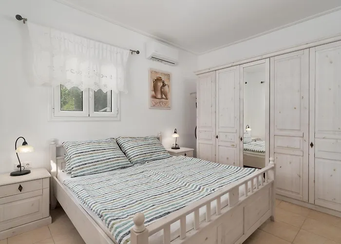 Vrisoules Poolvilla * 메토니