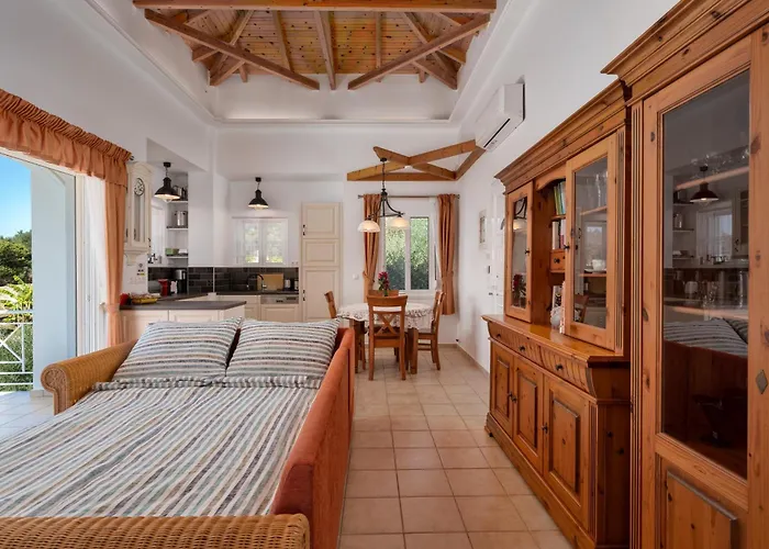 Vrisoules Poolvilla 메토니