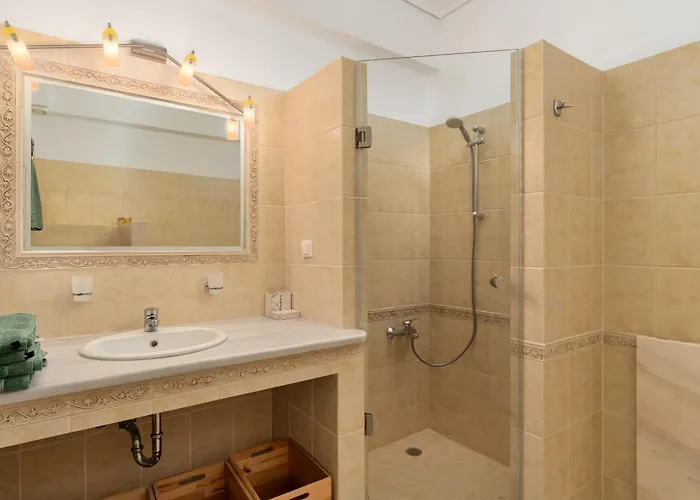 Vrisoules Poolvilla * 메토니