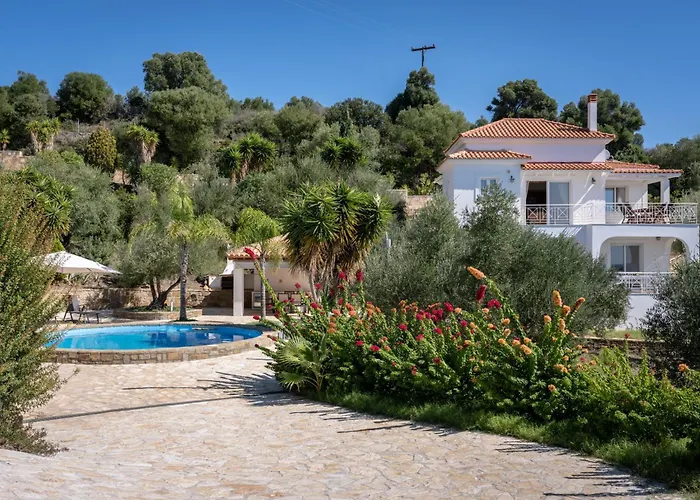 Vrisoules Poolvilla *